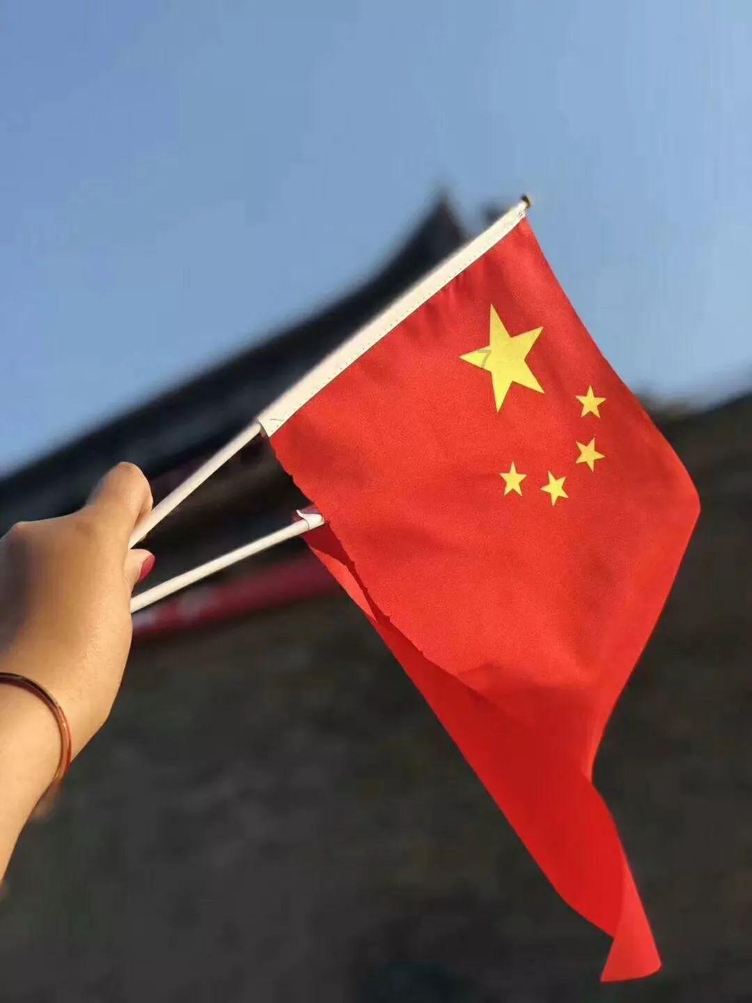 手机正在被老师没收是一种怎样的体验？游戏画面